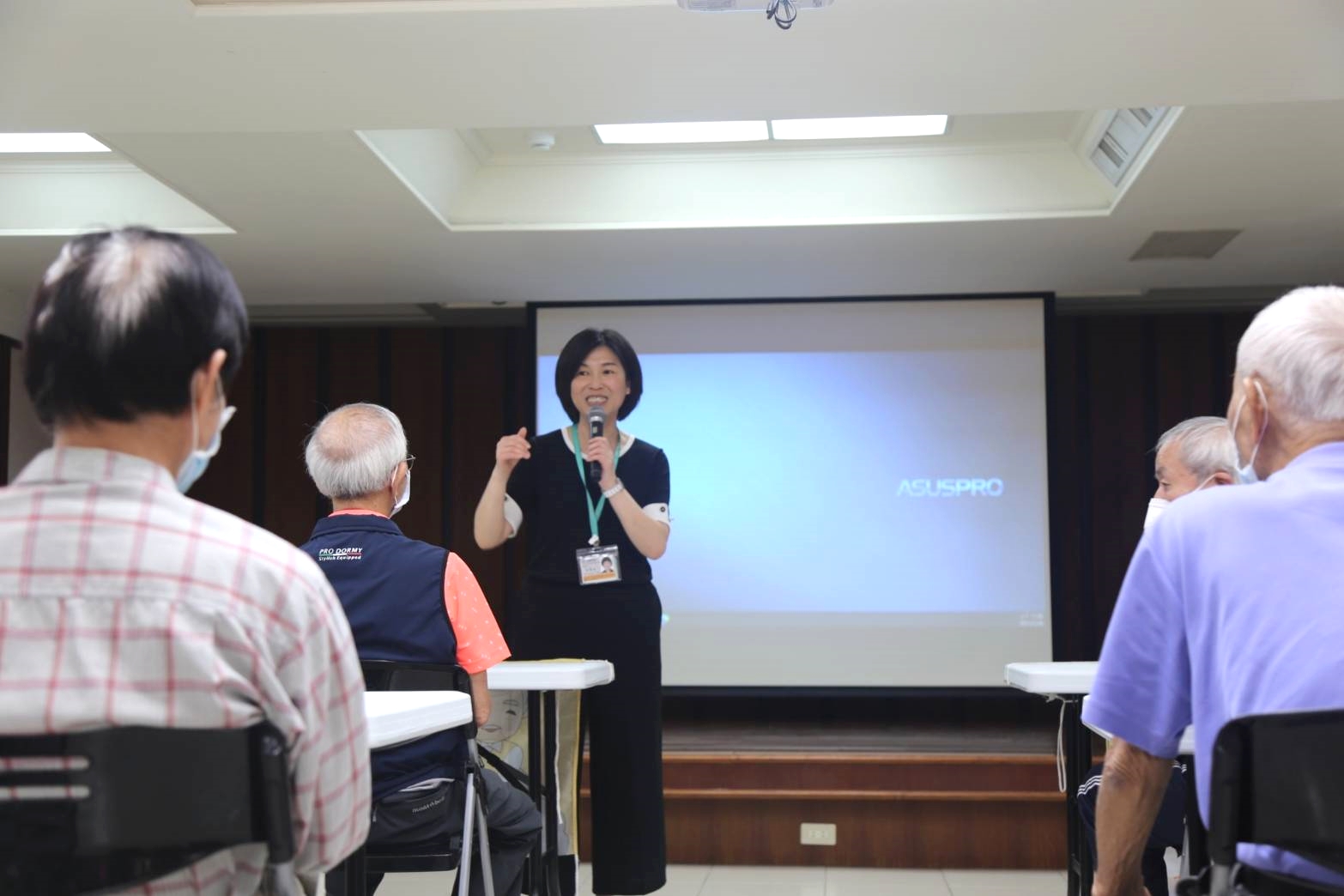 輔大醫院社區醫療暨長期照護部執行長涂秀美演講