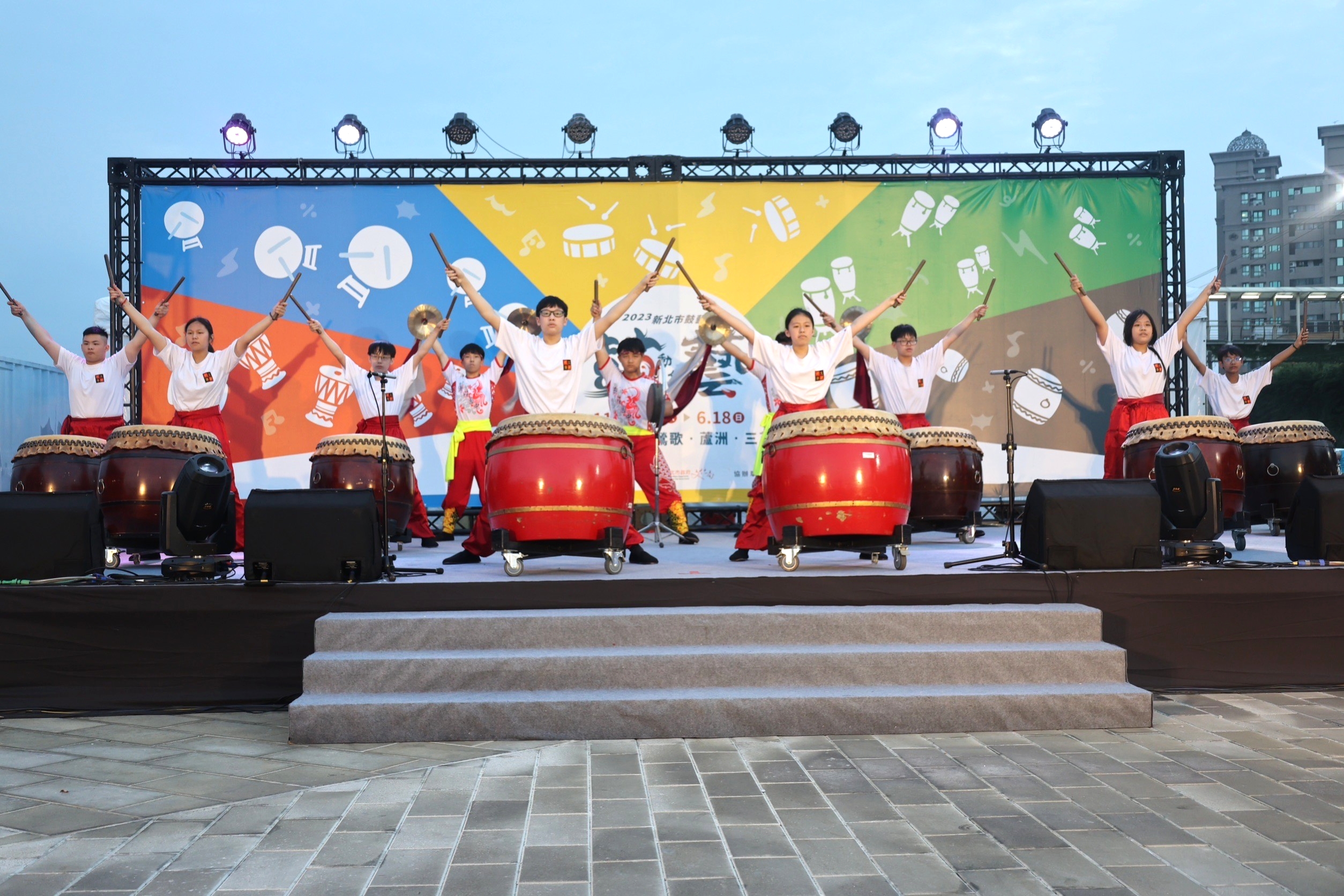 新莊國中鼓藝團 