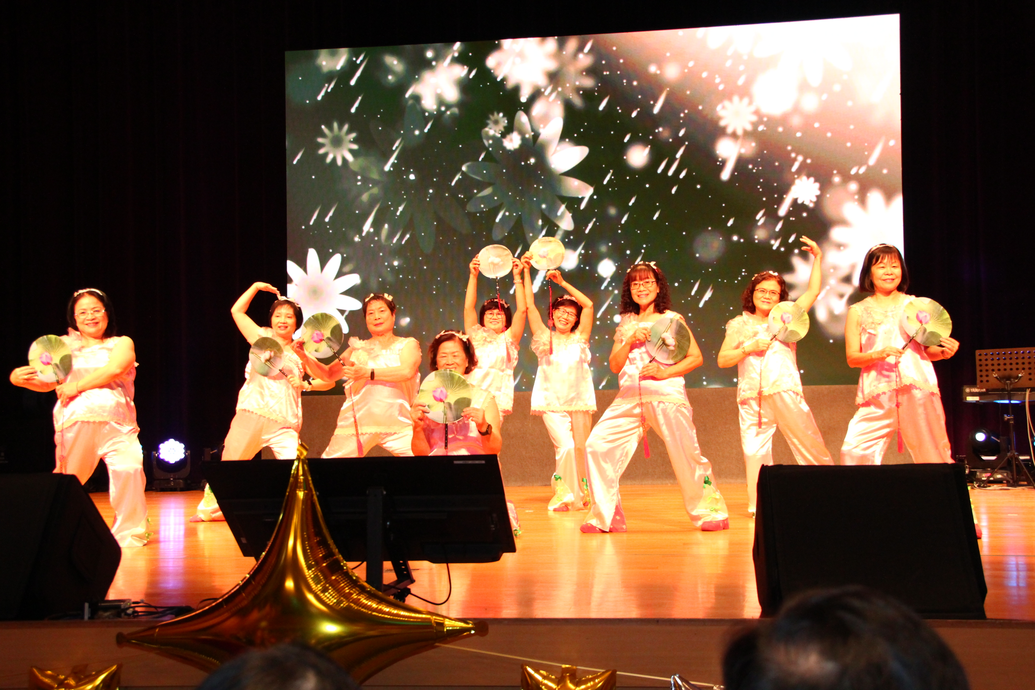 長輩們表演