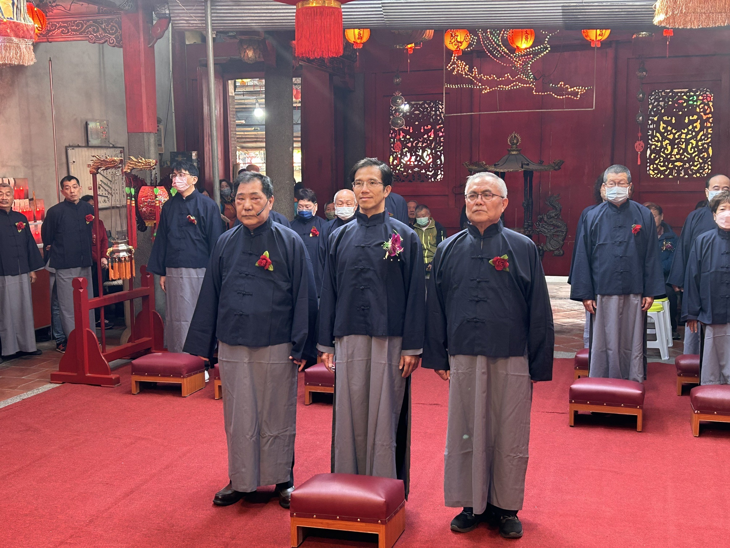 文昌祠三獻禮全體人員敬拜文昌帝君