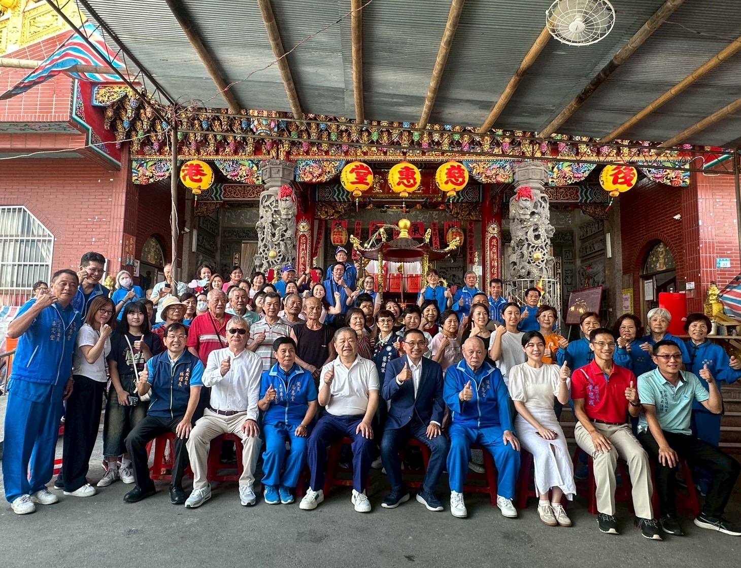 全體合照.jpg