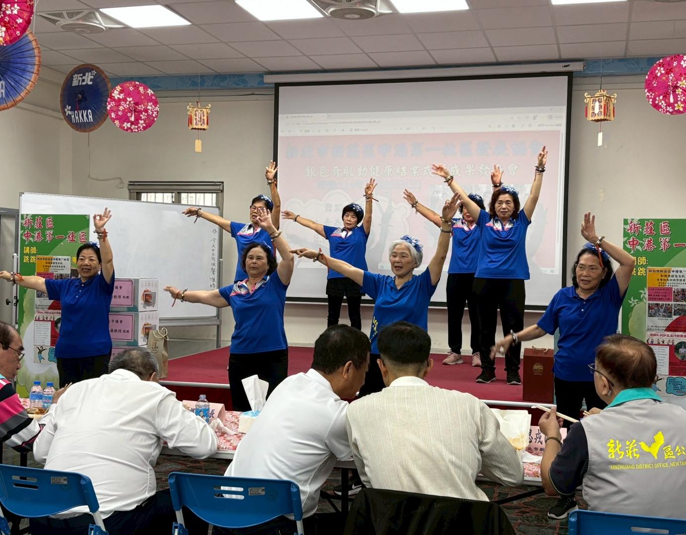 「動健康銀色奇肌班」舞蹈表演.jpg
