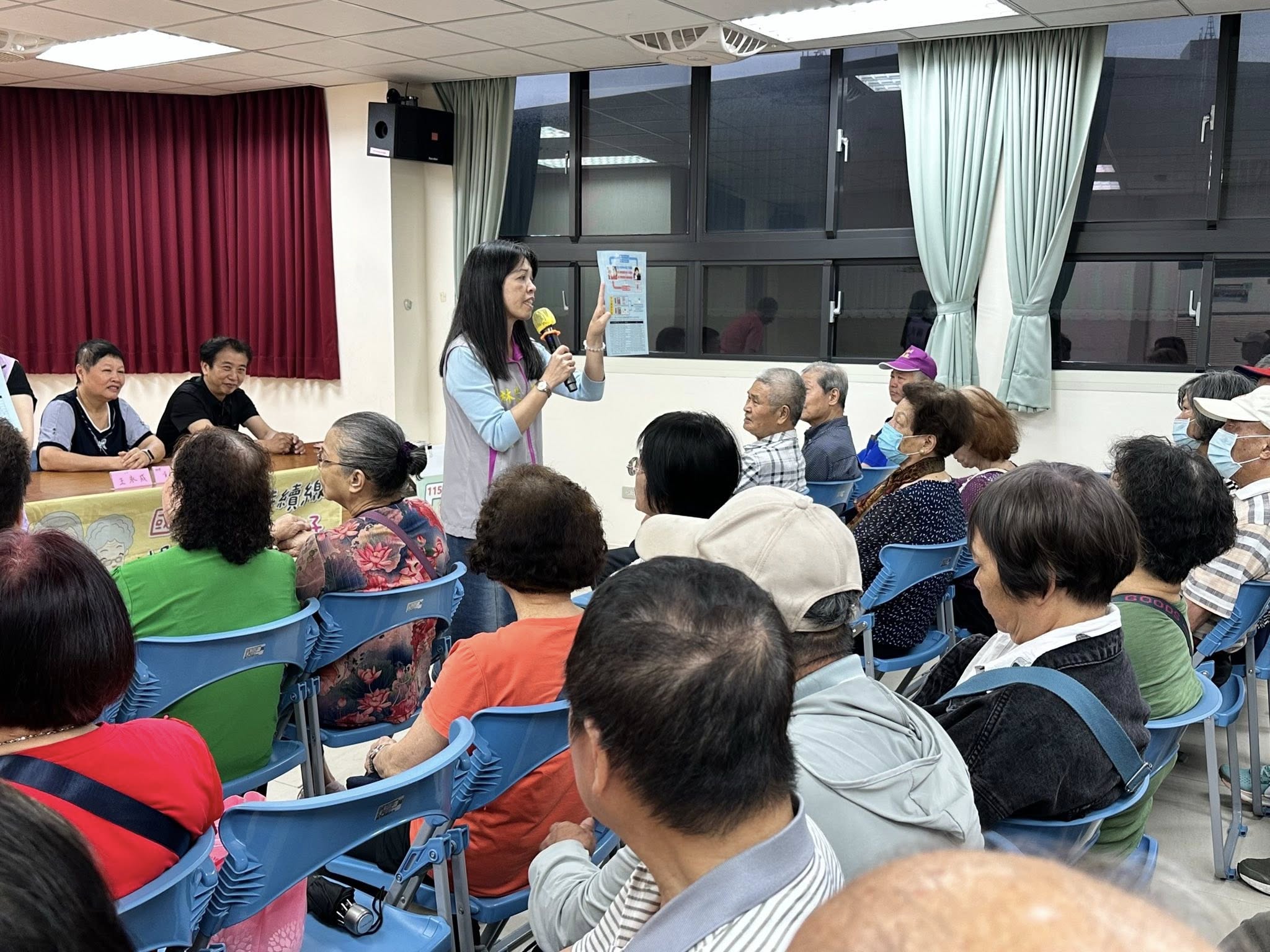 頭前社區發展協會慶生餐會暨社福宣導.jpg