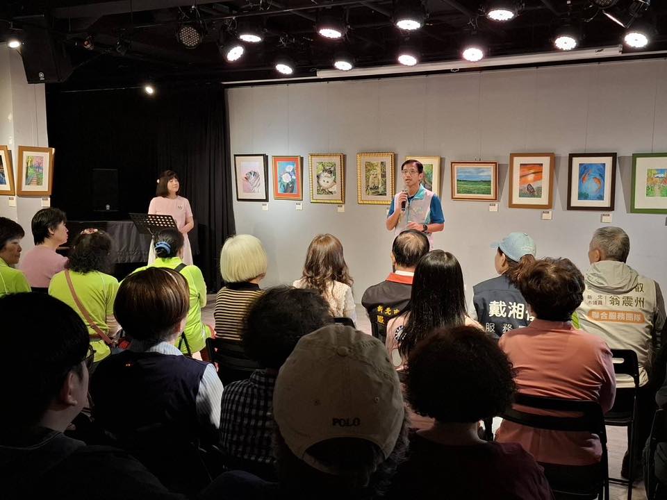 「貓頭鷹圖書館」快閃畫展.jpg