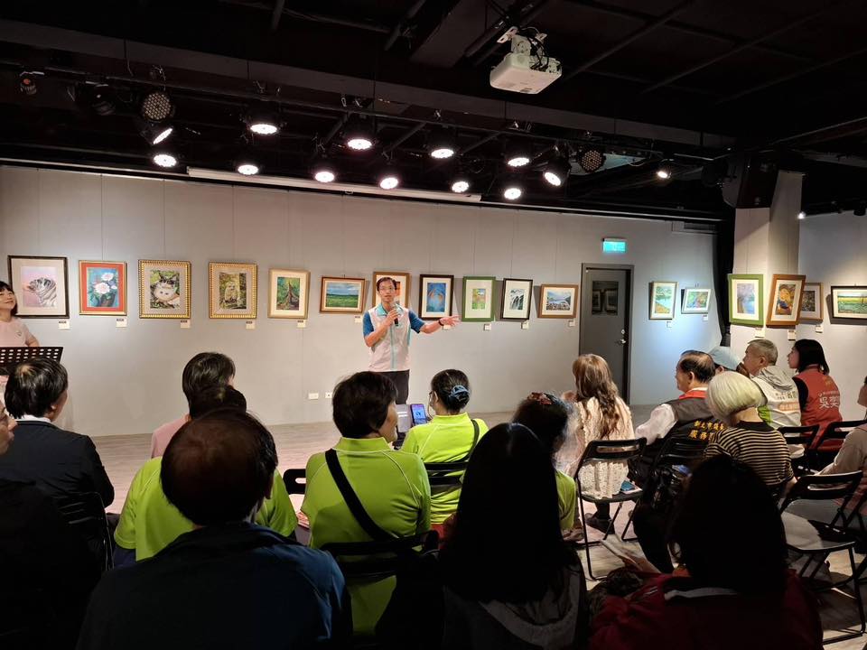 「貓頭鷹圖書館」快閃畫展.jpg